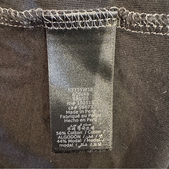 John Varvatos USA - Faded Black - V-Neck Men's Tee - Small - Picture 5 of 6